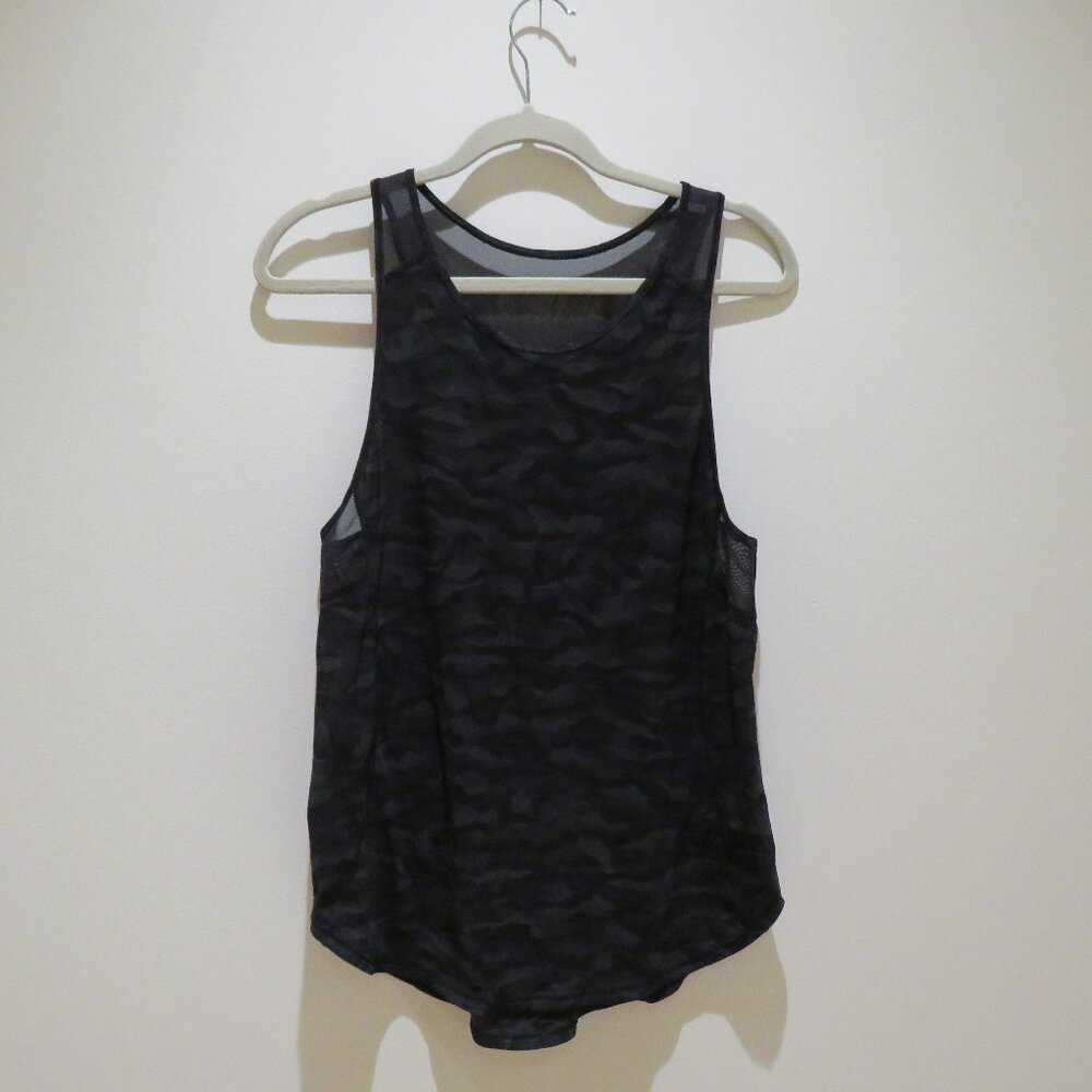 LULULEMON Sculpt Tank II Top in Sequoia Camo Print Deep Coal Black Workout Gym - Picture 3 of 13